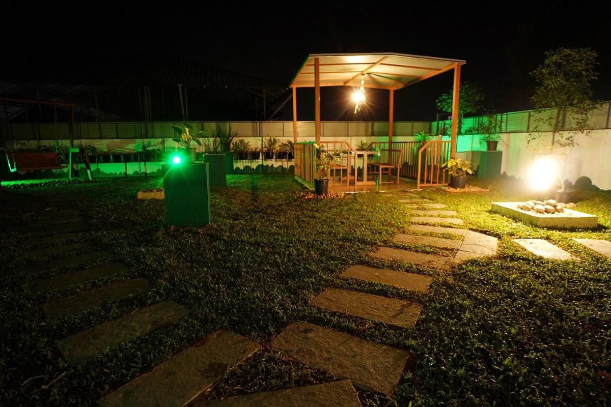 Universal Residency Perumpavur Exterior photo